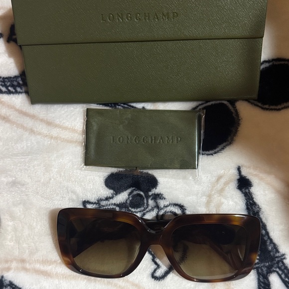 NWT Longchamp Brown Women Sunglasses With Collapsable Case & Cloth - Picture 2 of 8